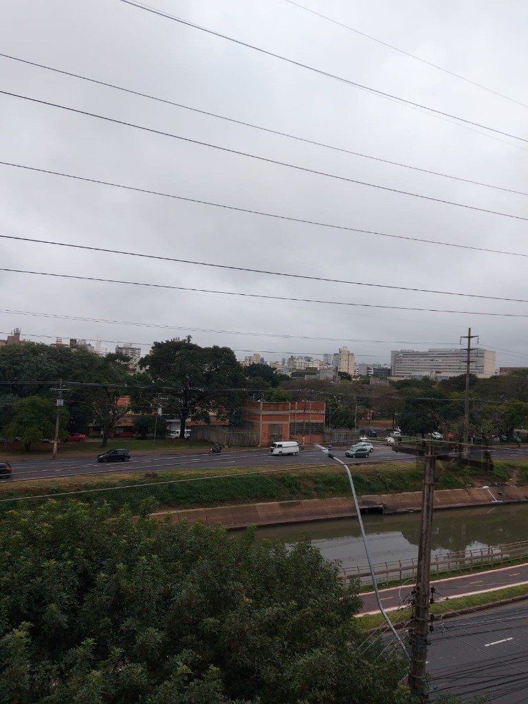 Apartamento à venda com 2 quartos, 72m² - Foto 4