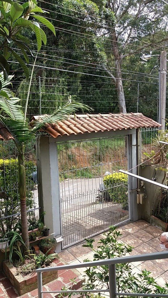 Casa, 3 quartos, 228 m² - Foto 2