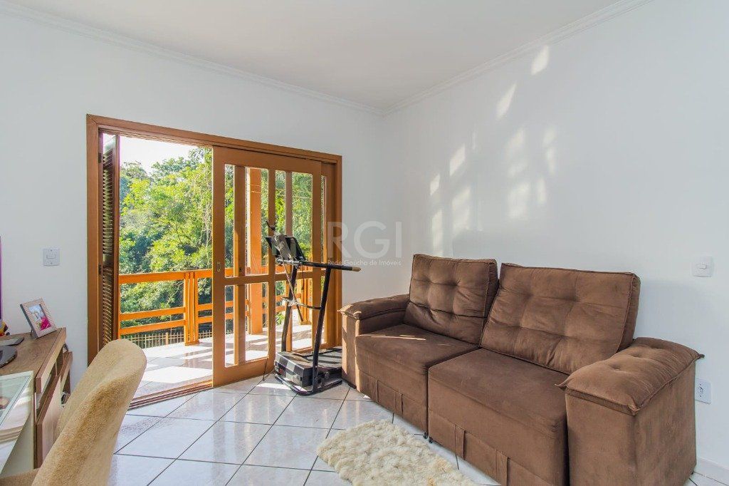 Casa à venda com 4 quartos, 300m² - Foto 32