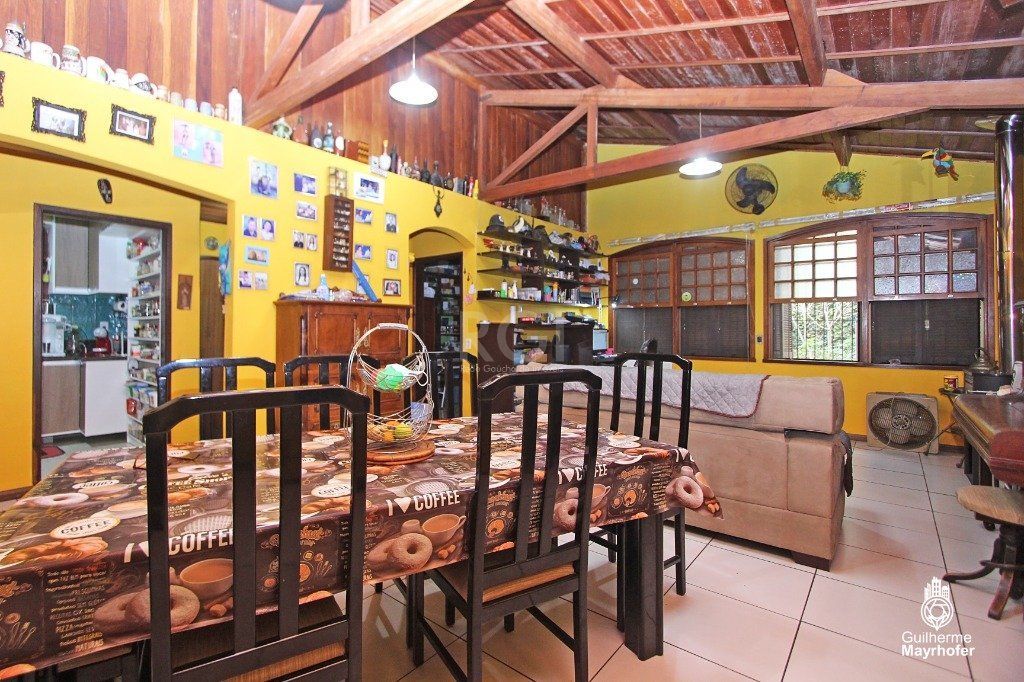 Casa à venda com 3 quartos, 381m² - Foto 5