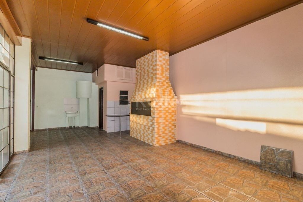 Casa à venda com 3 quartos, 134m² - Foto 37