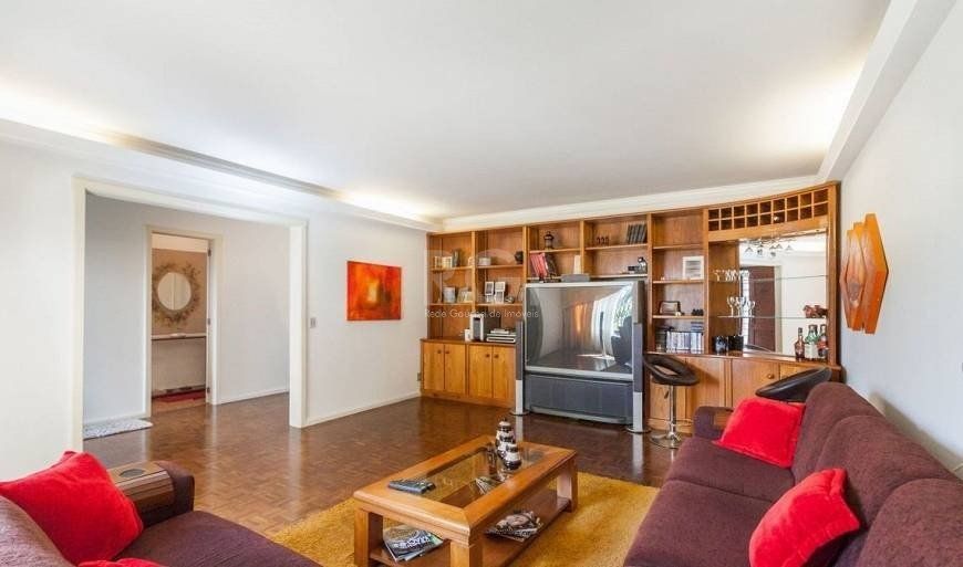 Casa à venda com 4 quartos, 327m² - Foto 3