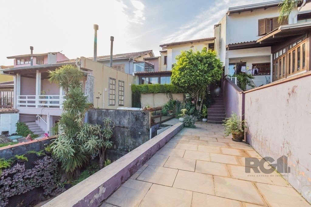 Casa de Condomínio à venda com 3 quartos, 200m² - Foto 27