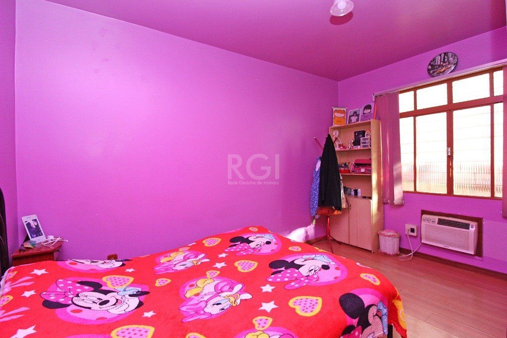 Casa à venda com 4 quartos, 280m² - Foto 11