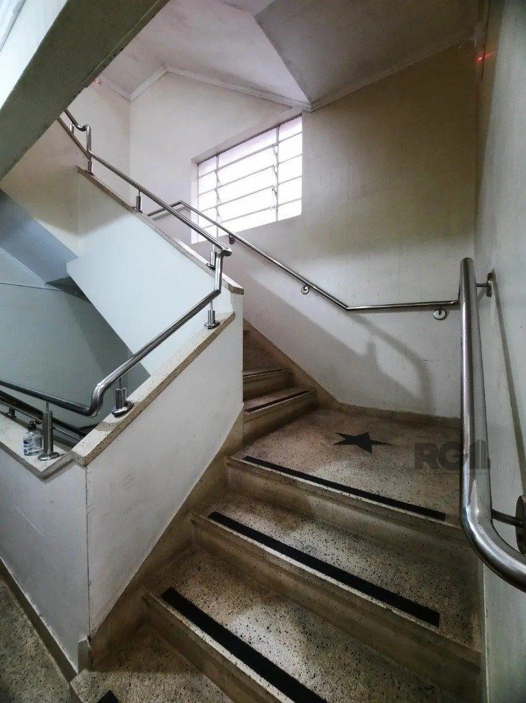 Apartamento à venda com 2 quartos, 58m² - Foto 33
