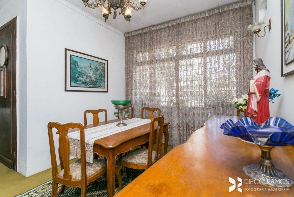 Casa, 3 quartos, 198 m² - Foto 2