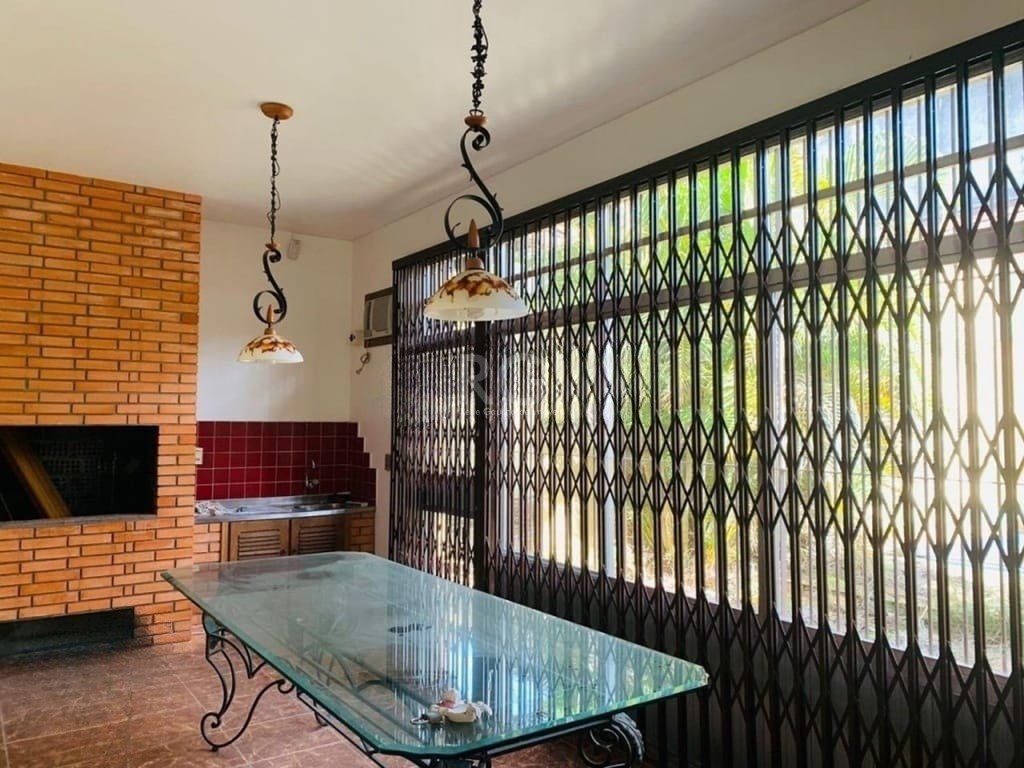Casa à venda com 3 quartos, 333m² - Foto 17