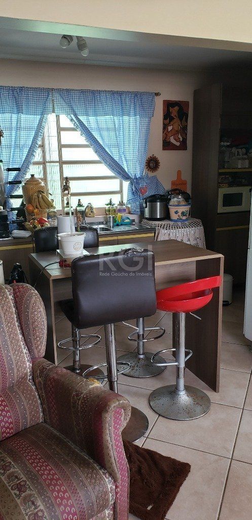 Casa à venda com 8 quartos, 200m² - Foto 28