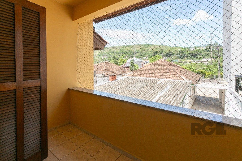 Casa à venda com 5 quartos, 265m² - Foto 15