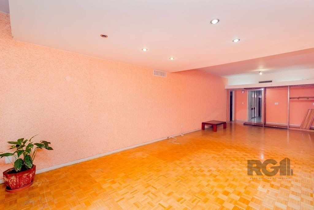 Apartamento à venda com 3 quartos, 214m² - Foto 3