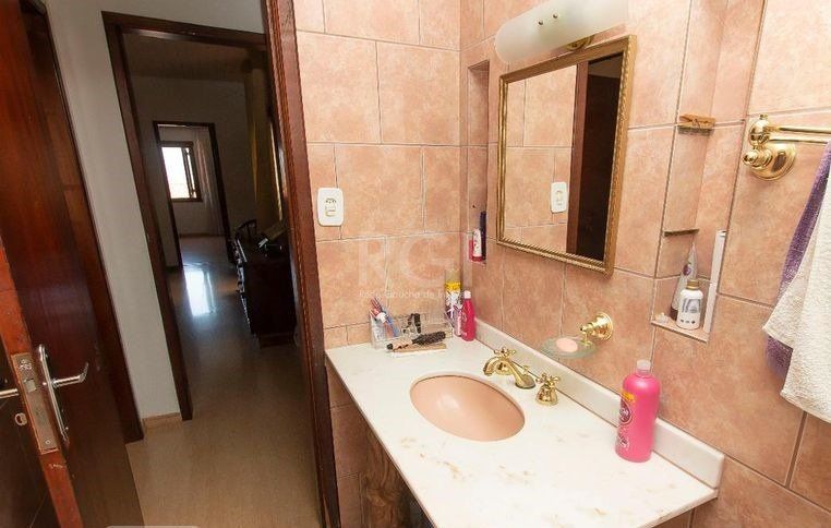 Casa à venda com 3 quartos, 240m² - Foto 42