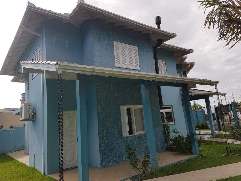 Casa à venda com 4 quartos, 400m² - Foto 1
