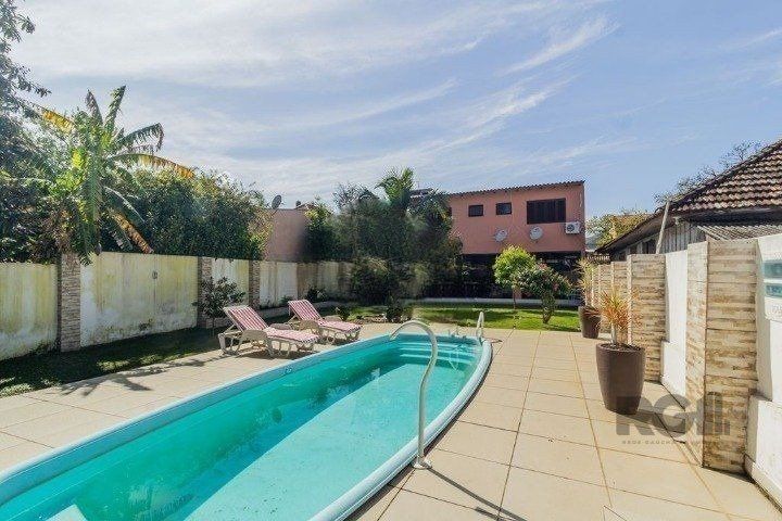 Casa, 3 quartos, 216 m² - Foto 1