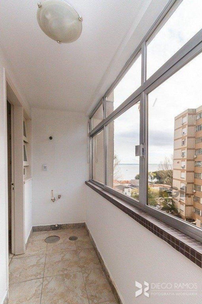 Apartamento 2 dorms à venda Avenida Guaíba, Vila Assunção - Porto Alegre