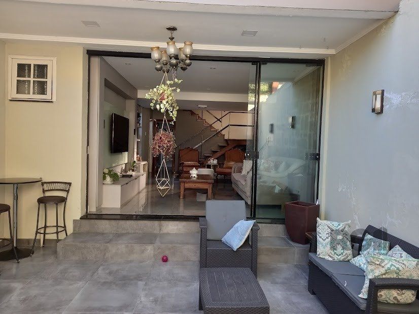 Casa, 3 quartos, 200 m² - Foto 3