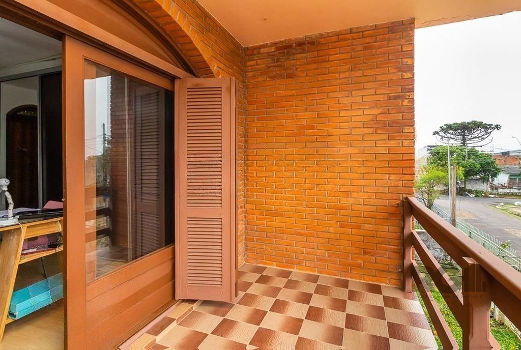 Casa à venda com 5 quartos, 245m² - Foto 9