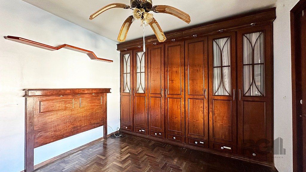 Casa à venda com 4 quartos, 351m² - Foto 9