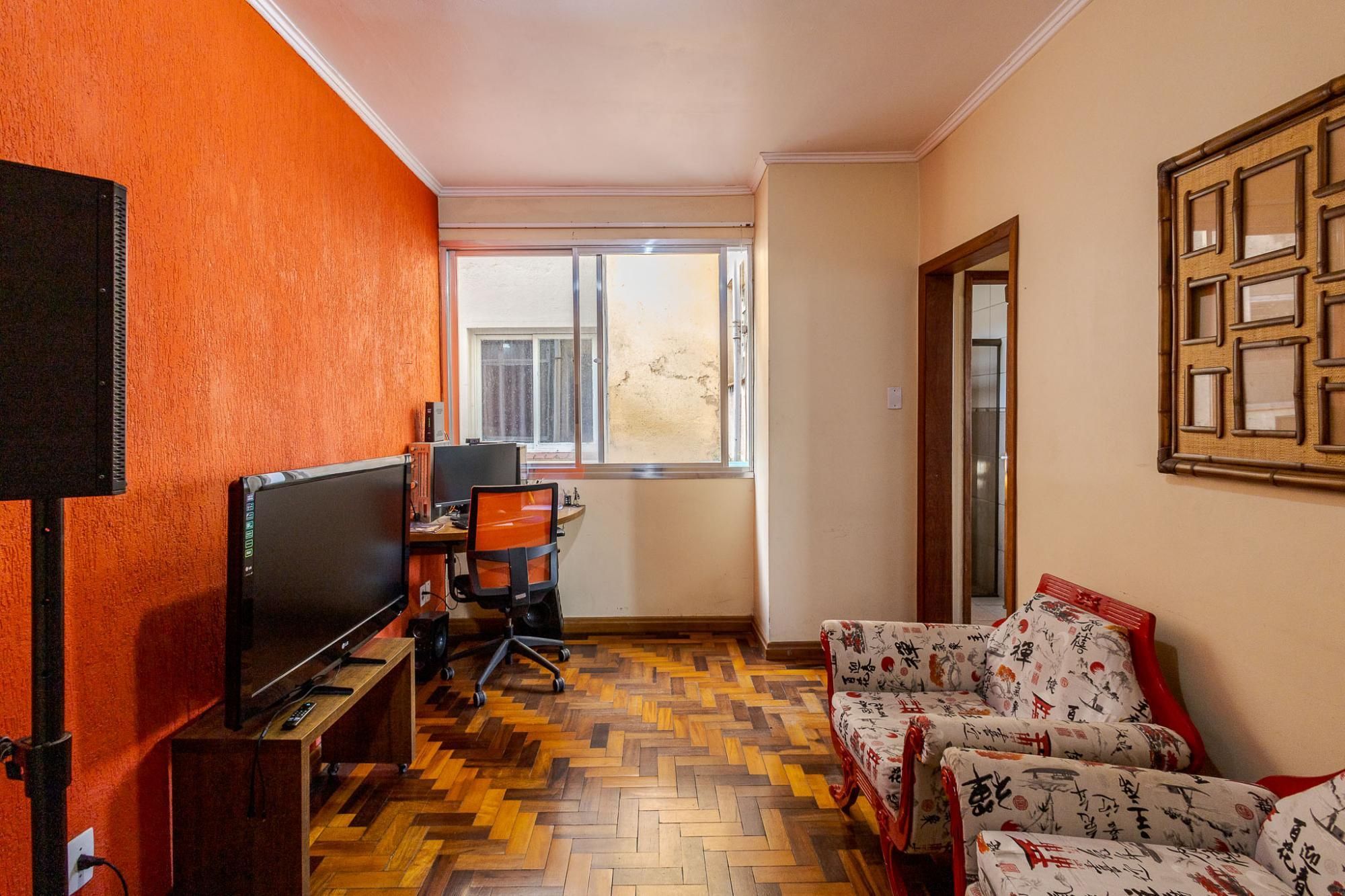 Apartamento à venda com 58m², 2 quartos no bairro Petrópolis em Porto Alegre