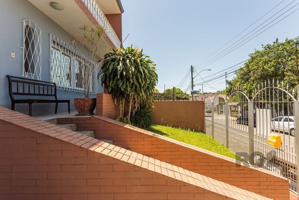 Casa à venda com 3 quartos, 210m² - Foto 27