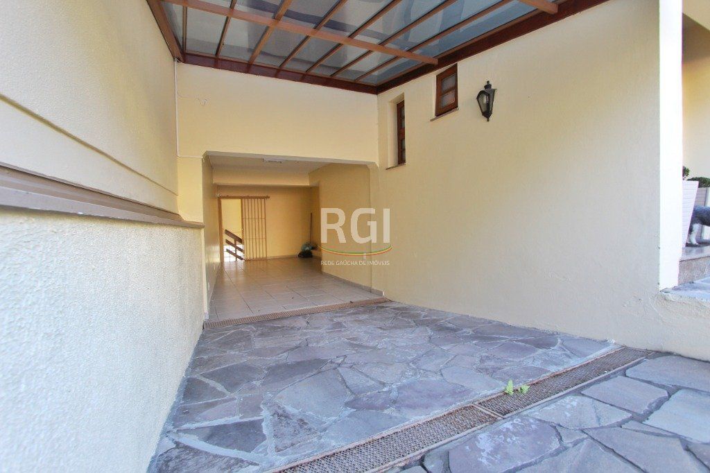 Casa à venda com 3 quartos, 250m² - Foto 29