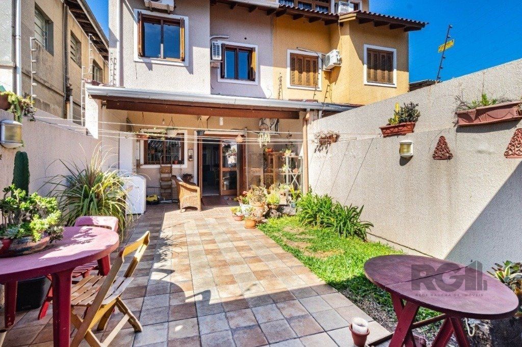 Casa à venda com 3 quartos, 186m² - Foto 3
