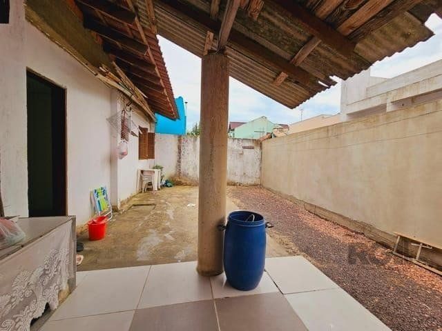 Casa à venda com 2 quartos, 164m² - Foto 11