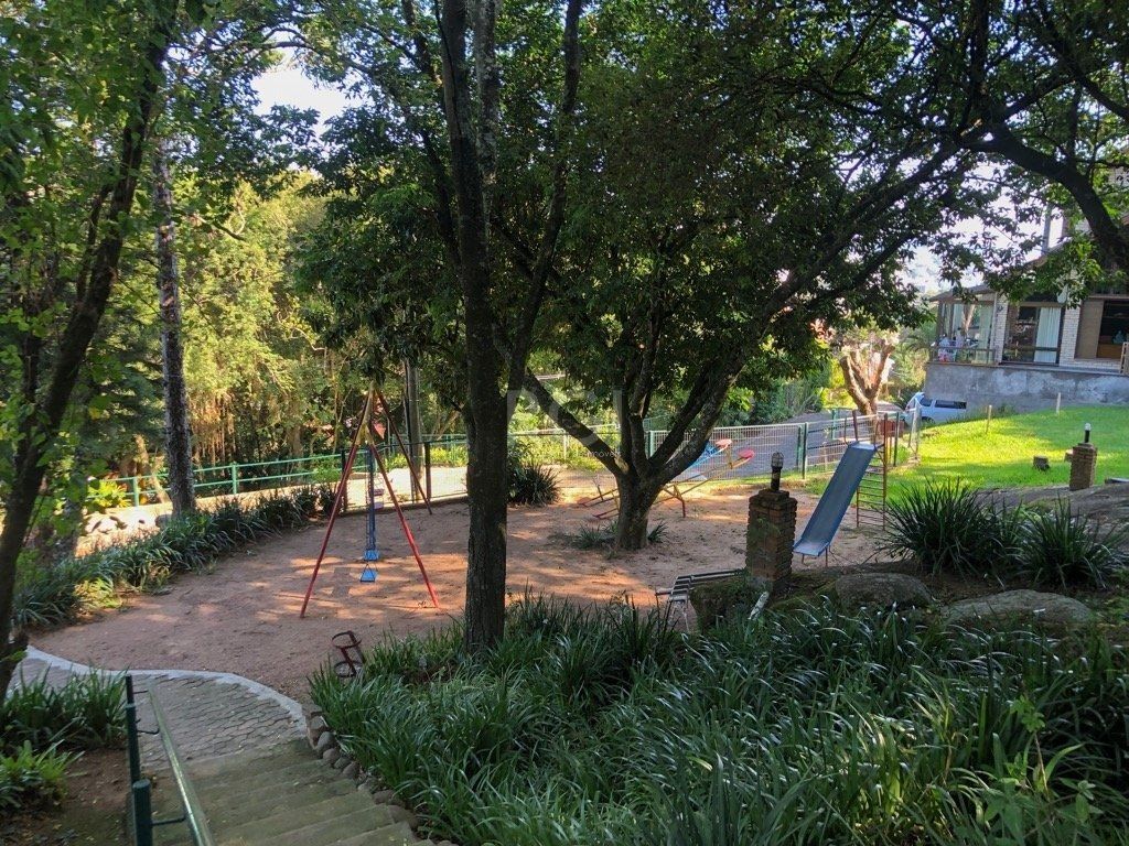 Casa de Condomínio à venda com 3 quartos, 200m² - Foto 36