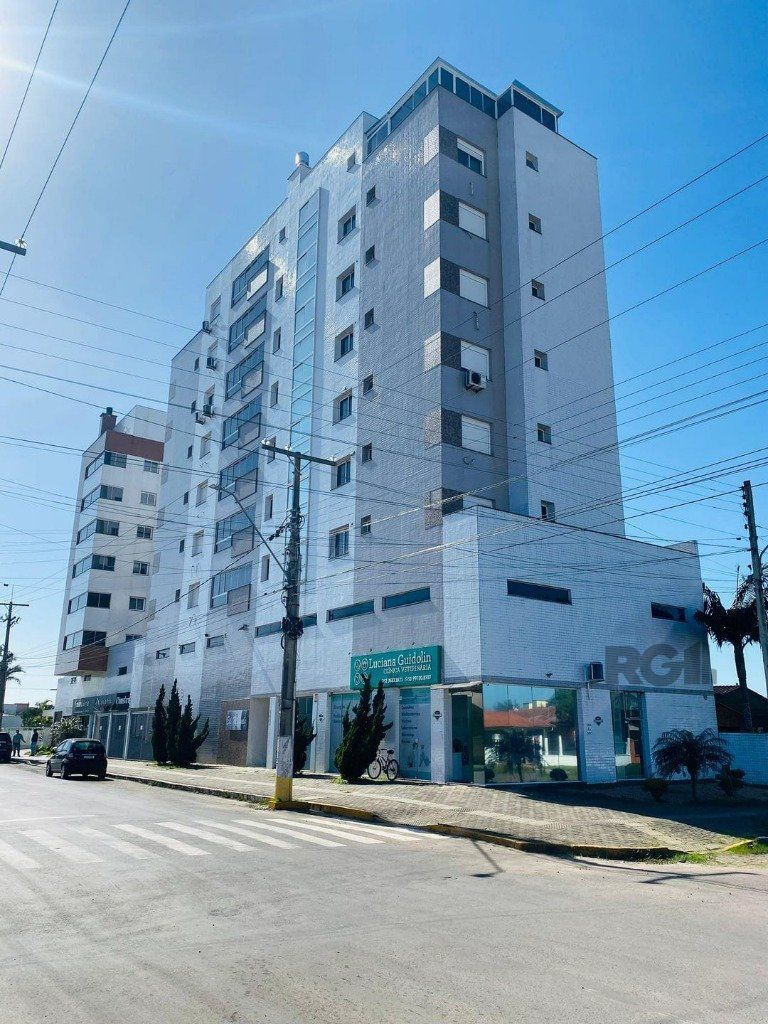 Apartamento à venda com 2 quartos, 79m² - Foto 2
