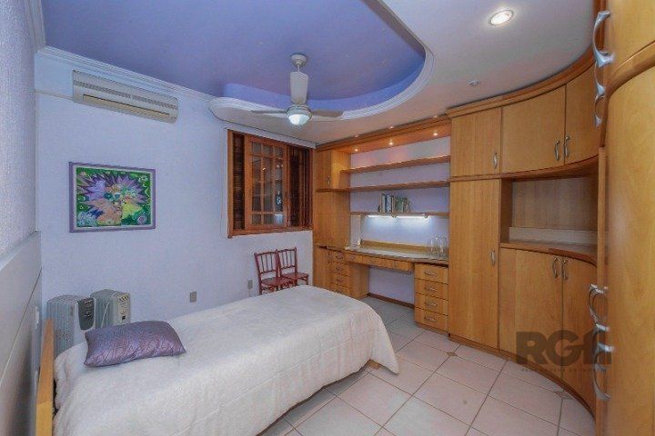 Casa à venda com 3 quartos, 280m² - Foto 13
