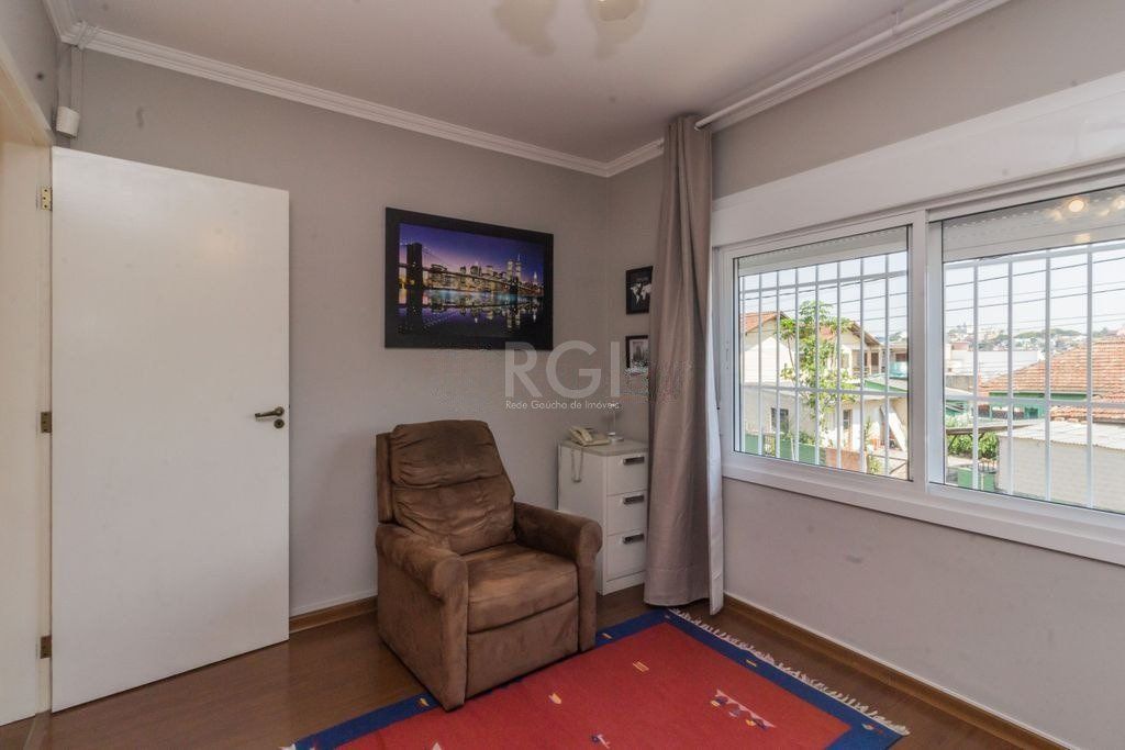 Casa à venda com 4 quartos, 230m² - Foto 19
