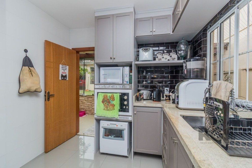 Casa à venda com 2 quartos, 183m² - Foto 9