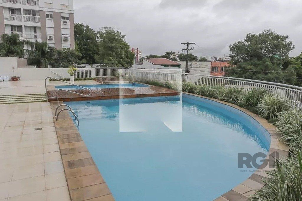 Apartamento à venda com 2 quartos, 60m² - Foto 37