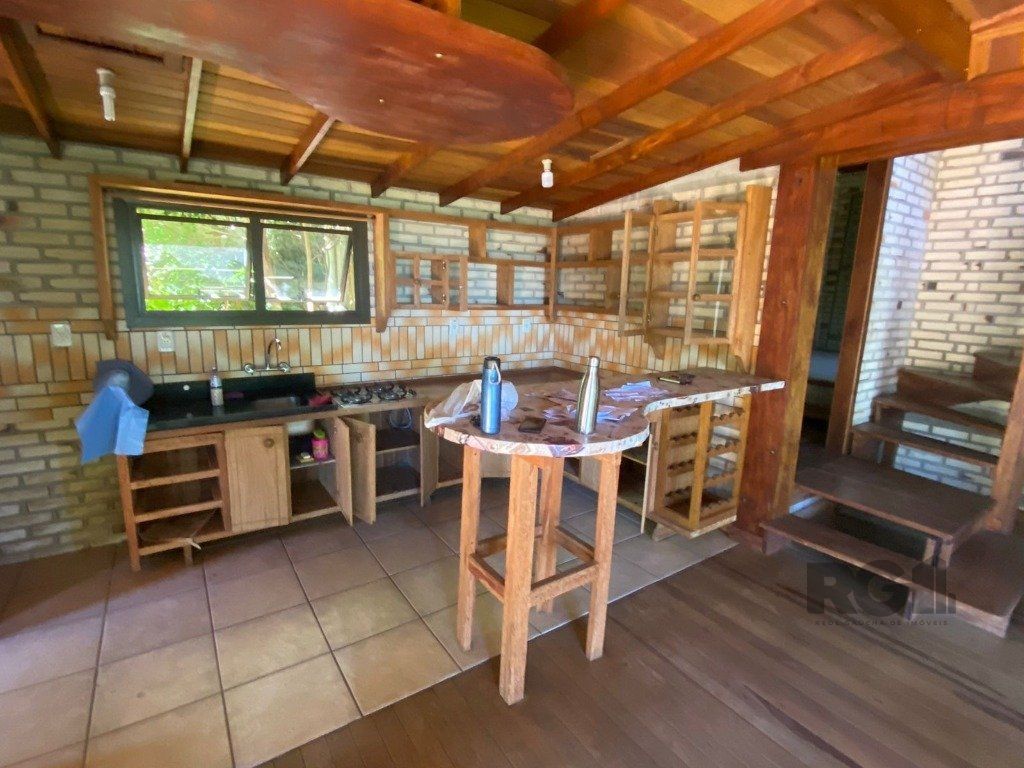 Casa à venda com 3 quartos, 120m² - Foto 9