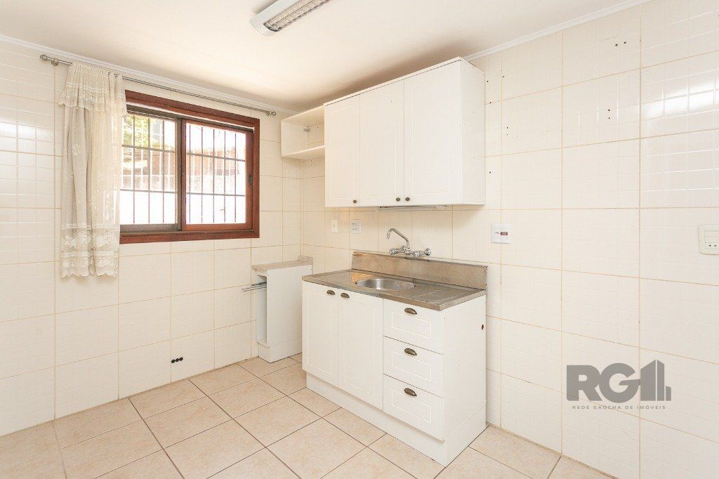 Casa à venda com 5 quartos, 265m² - Foto 34