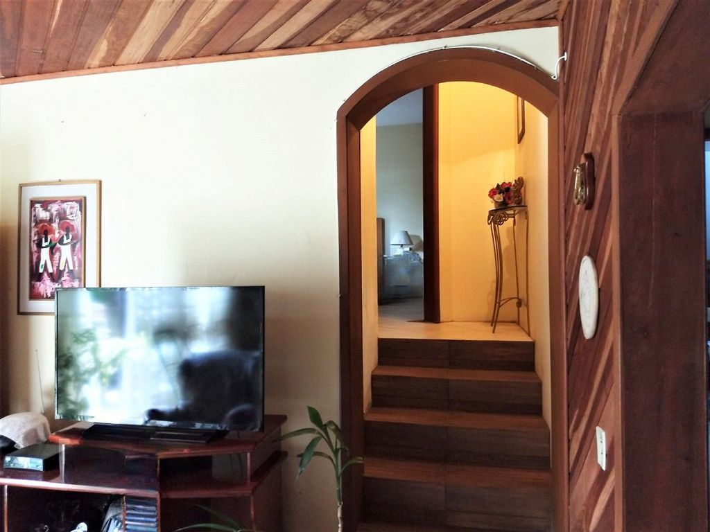 Casa, 4 quartos, 230 m² - Foto 12