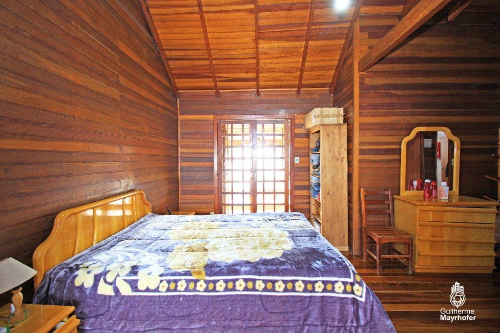 Casa à venda com 3 quartos, 235m² - Foto 17