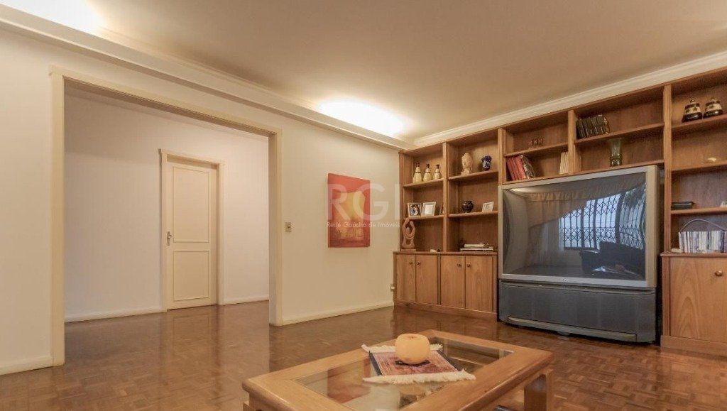 Casa à venda com 4 quartos, 327m² - Foto 6