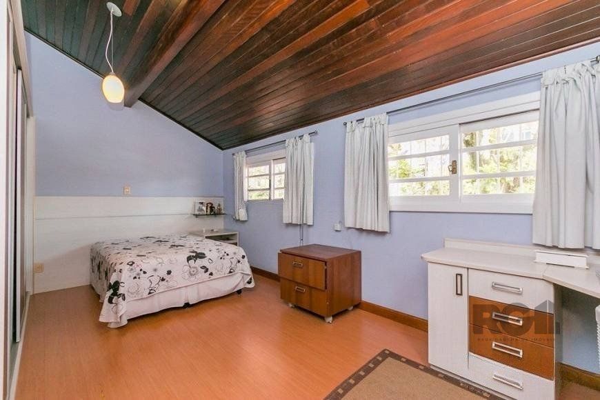 Casa à venda com 4 quartos, 380m² - Foto 17