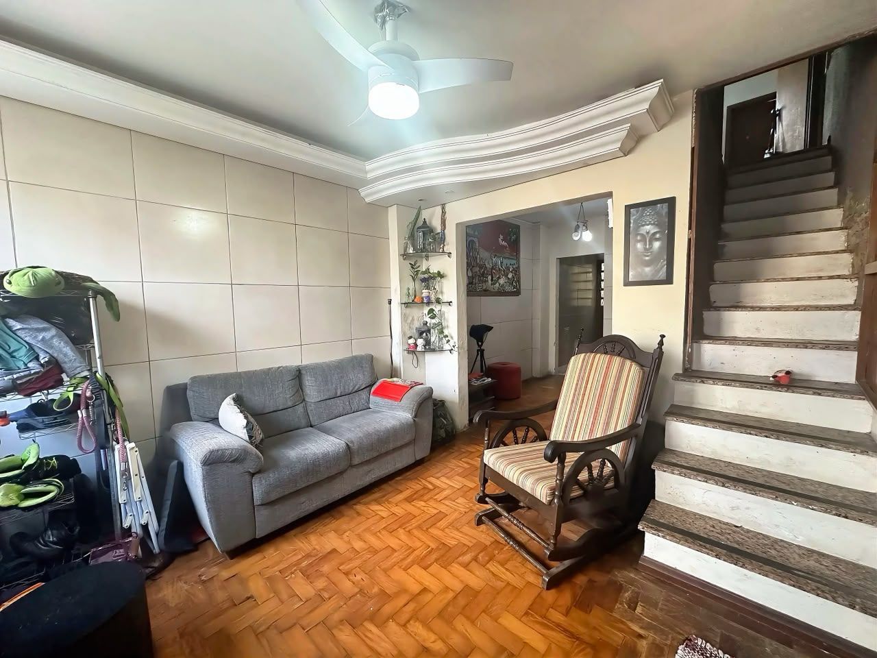 Casa para uso Residencial ou Comercial.