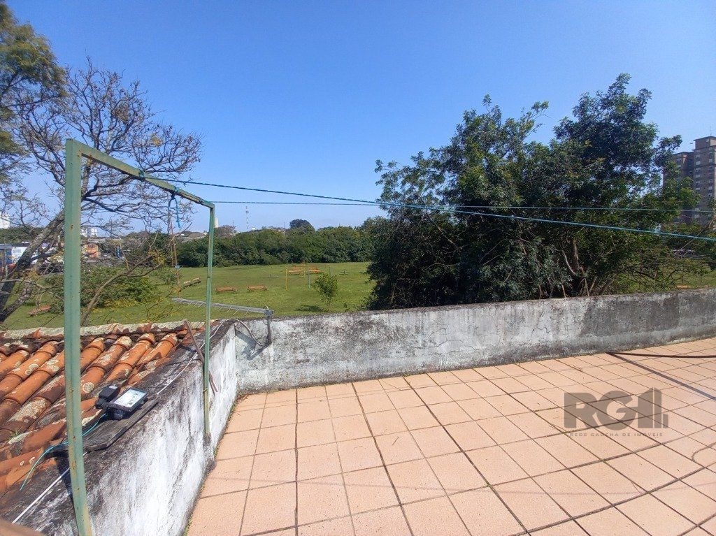 Casa à venda com 3 quartos, 159m² - Foto 25