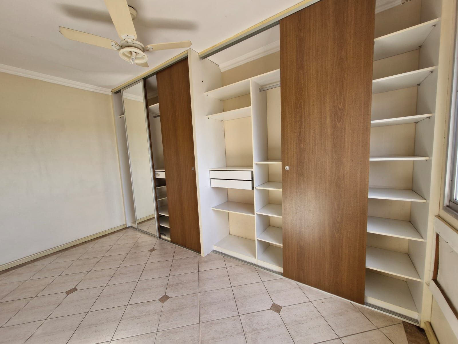 Apartamento à venda com 1 quarto, 44m² - Foto 8