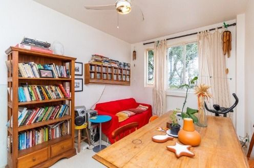 Apartamento de 02 dormitórios com vaga no bairro Boa Vista -Porto Alegre/RS