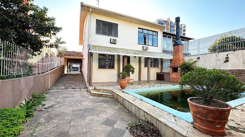 Casa à venda com 4 quartos, 351m² - Foto 29