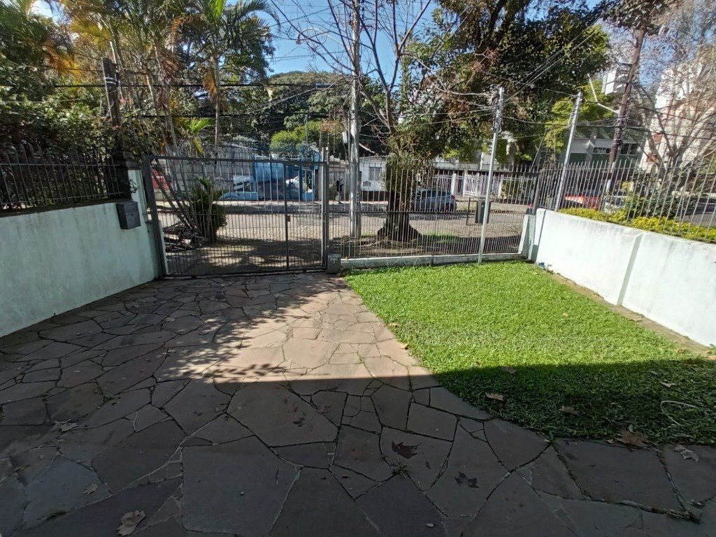 Casa, 4 quartos, 330 m² - Foto 24