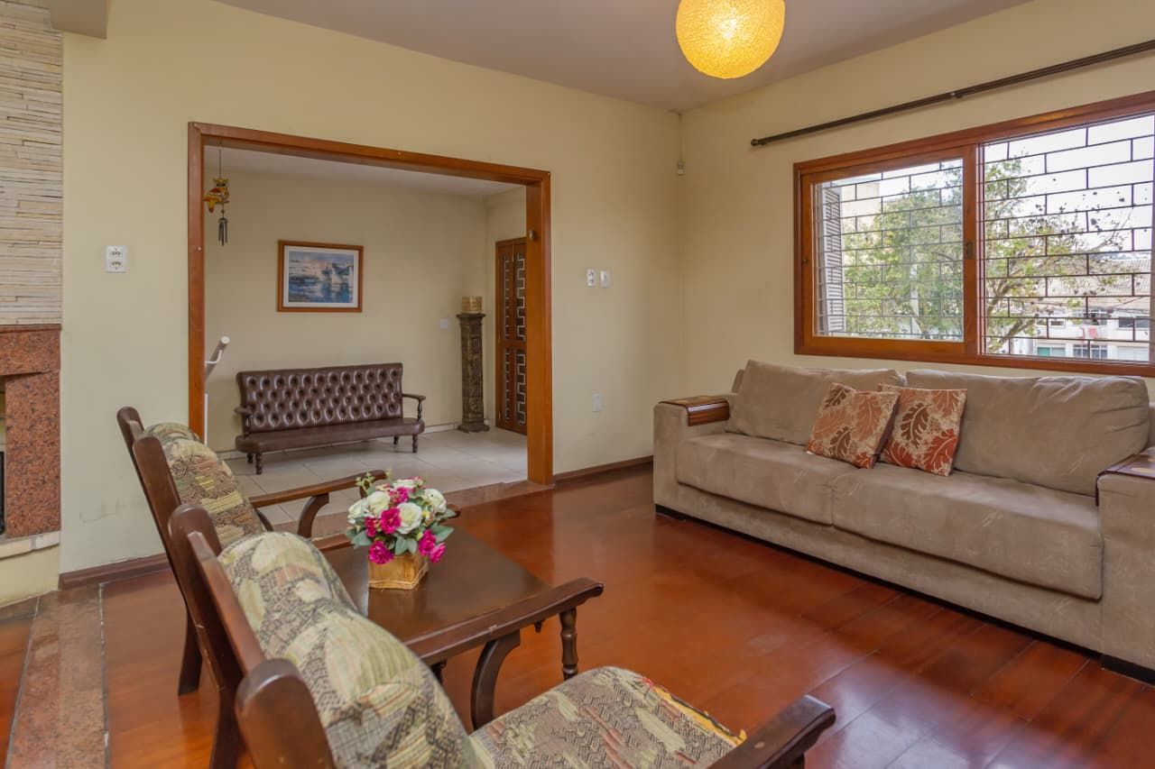 Casa 3 quartos à venda, 140m², Medianeira - Porto Alegre — foto 2