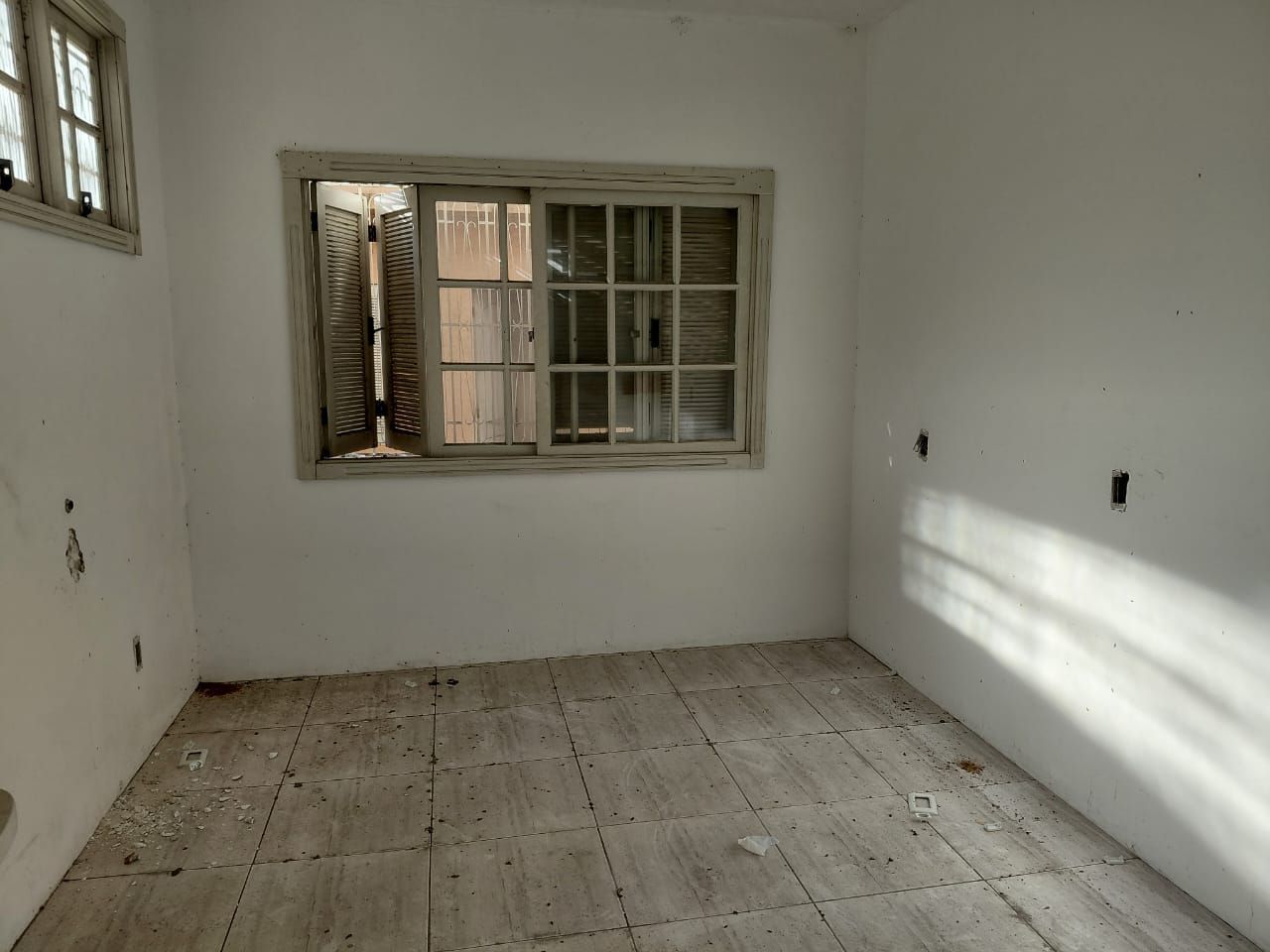 Casa à venda com 4 quartos, 350m² - Foto 24