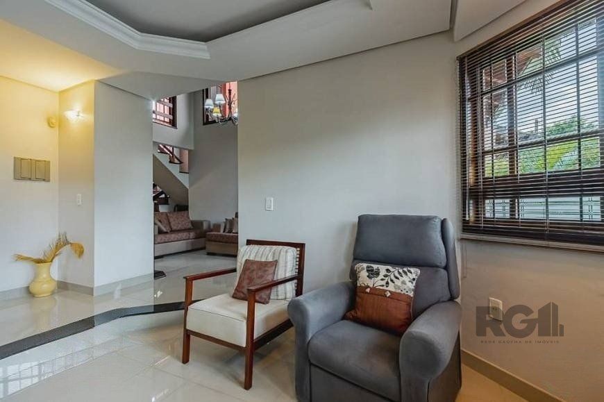 Casa à venda com 3 quartos, 209m² - Foto 27
