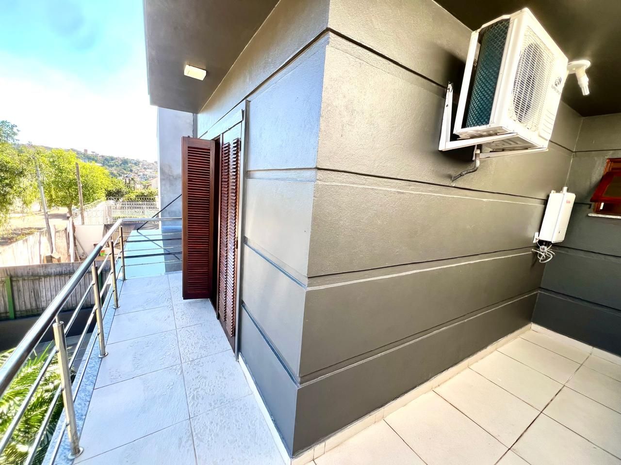 Casa à venda com 3 quartos, 278m² - Foto 20