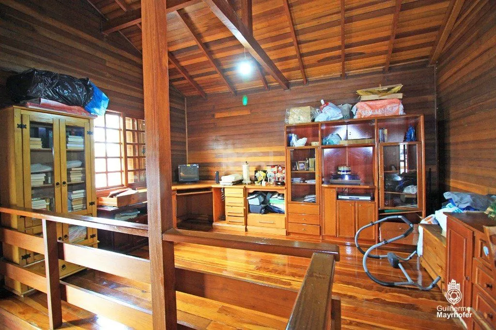 Casa, 3 quartos, 235 m² - Foto 8