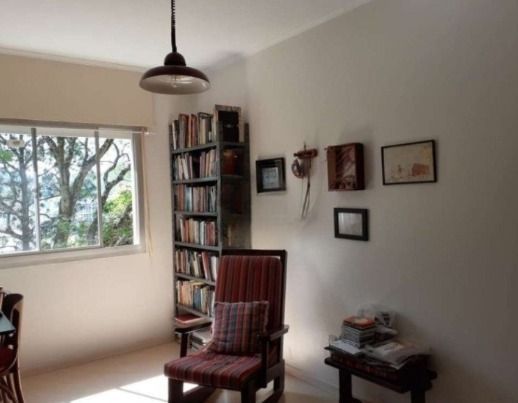 Apartamento à venda com 3 quartos, 108m² - Foto 2
